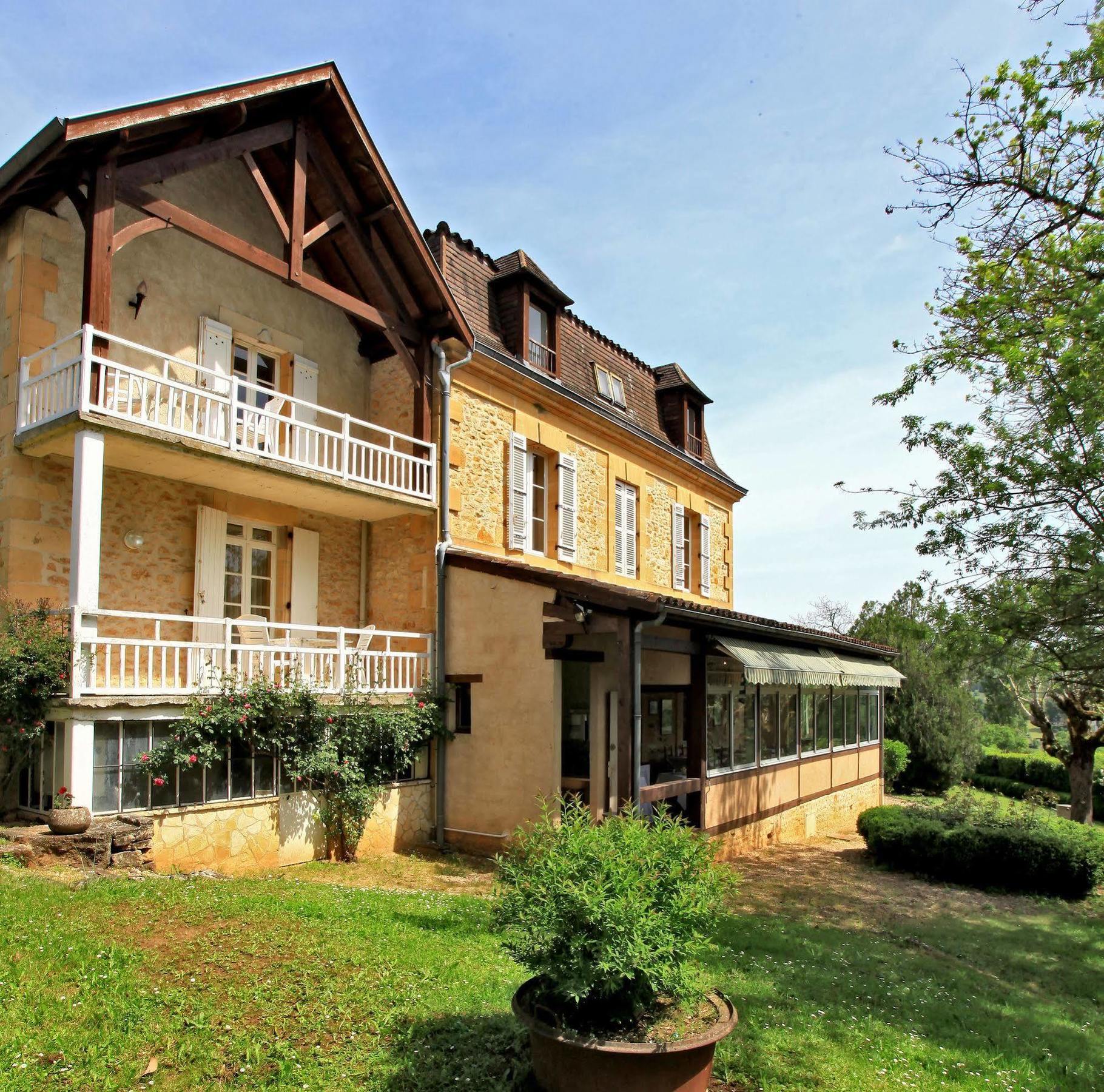 Hotel Restaurant La Verperie Sarlat-la-Canéda Buitenkant foto