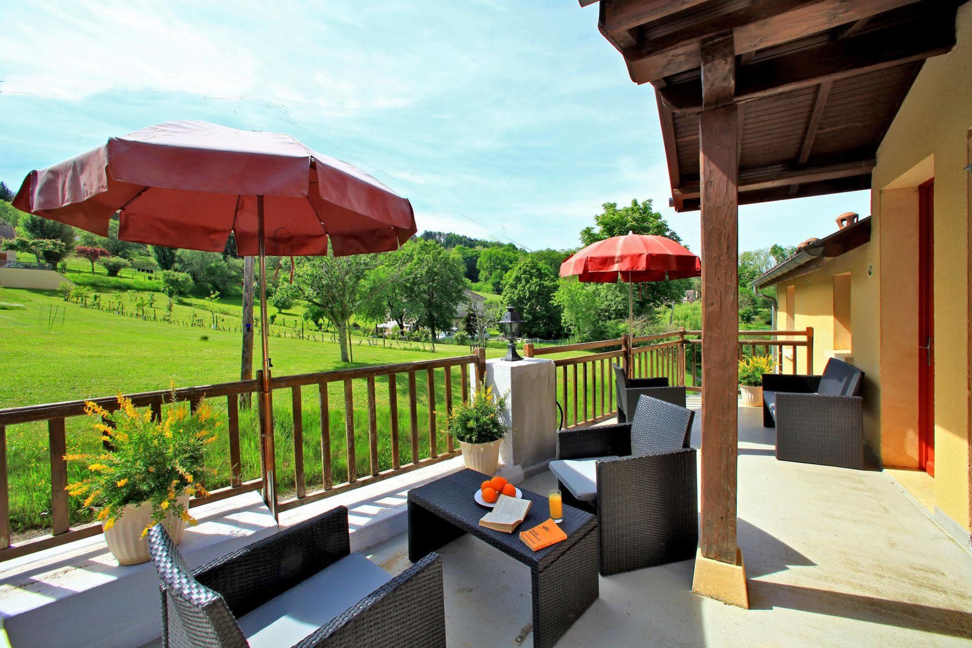 Hotel Restaurant La Verperie Sarlat-la-Canéda Buitenkant foto